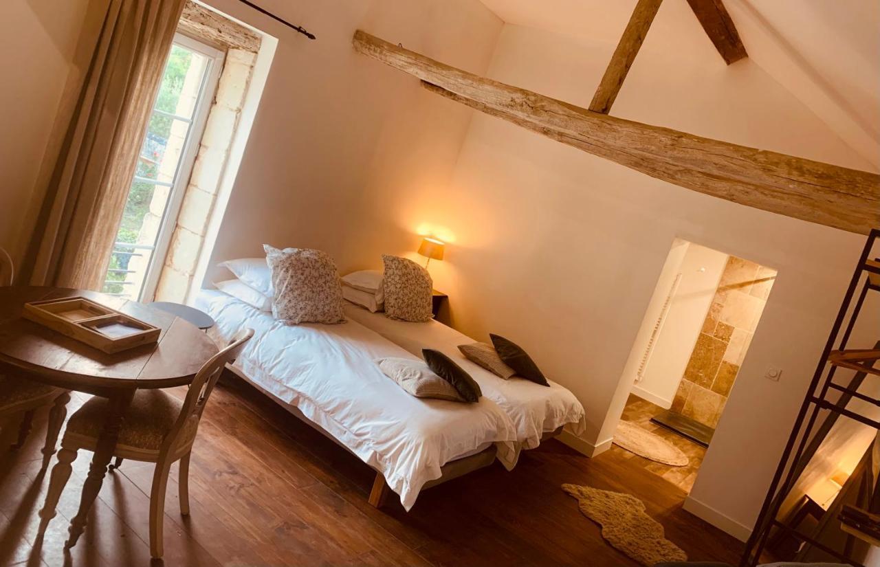 Studio La Grange Fontevraud L'Abbaye Extérieur photo